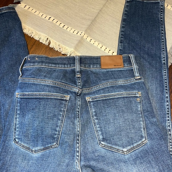 womans size 28 inch madewell 10 in high rise skinny jeans - Picture 3 of 4